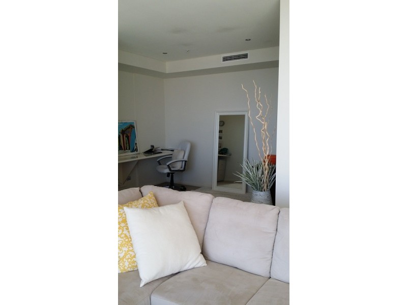 7/1 Como Crescent, Southport QLD 4215