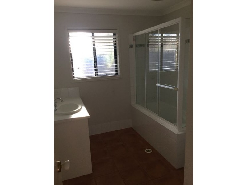 001/333 Colburn Ave., Victoria Point QLD 4165