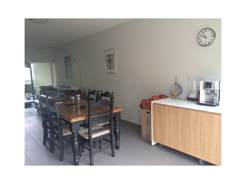 3/2 Garden Terrace, Newmarket QLD 4051