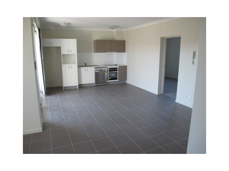 5/803 MAIN STREET, Kangaroo Point QLD 4169