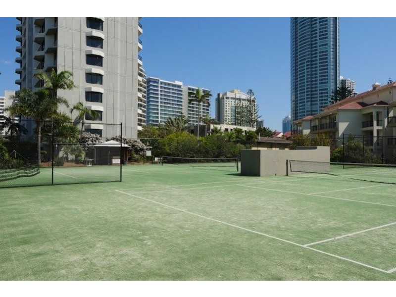 3/5 Enderley Ave, Surfers Paradise QLD 4217
