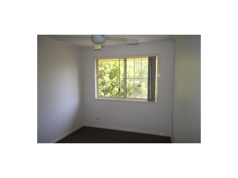 33/18 Tallebudgera Creek Road, Burleigh Heads QLD 4220