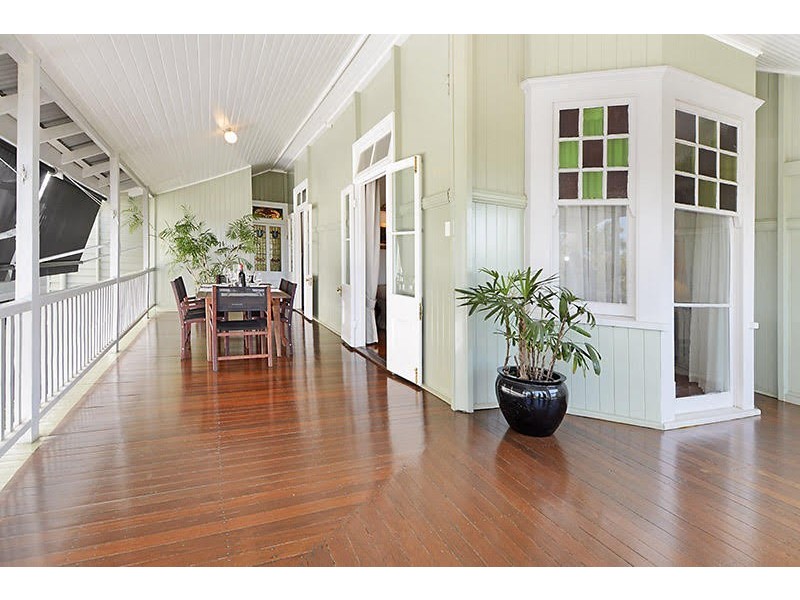 1 Sefton Rd, Clayfield QLD 4011