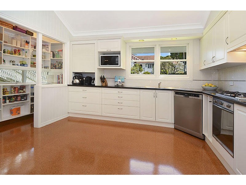 1 Sefton Rd, Clayfield QLD 4011