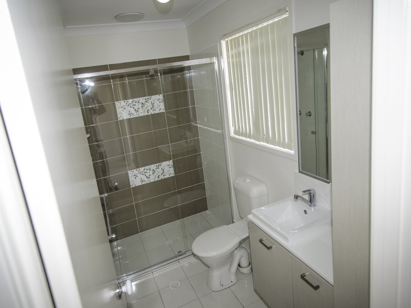 6 Clearwater Street, Bethania QLD 4205