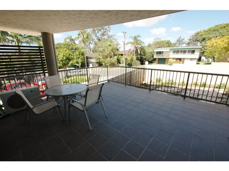 13/4 Omeo street, Macgregor QLD 4109