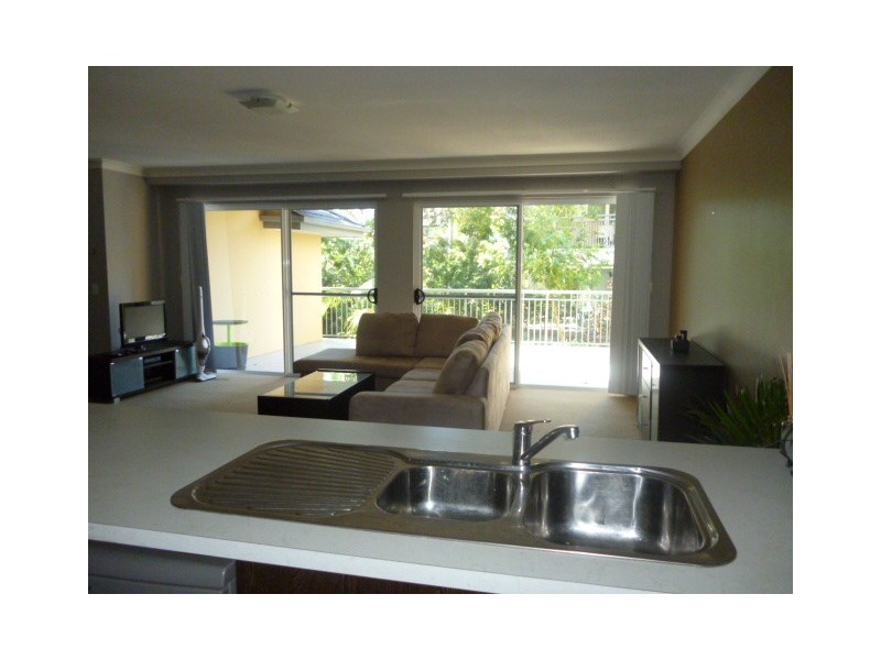 1103/33 Clark St, Biggera Waters QLD 4216