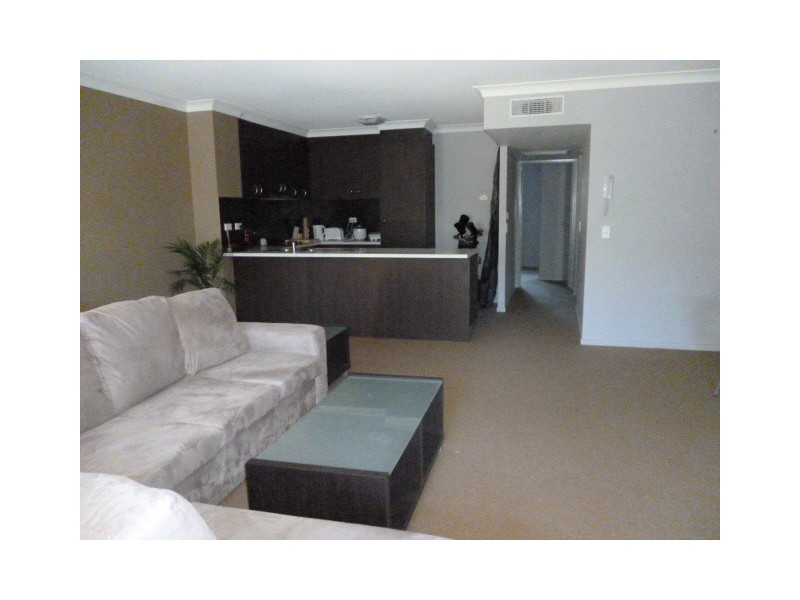 1103/33 Clark St, Biggera Waters QLD 4216