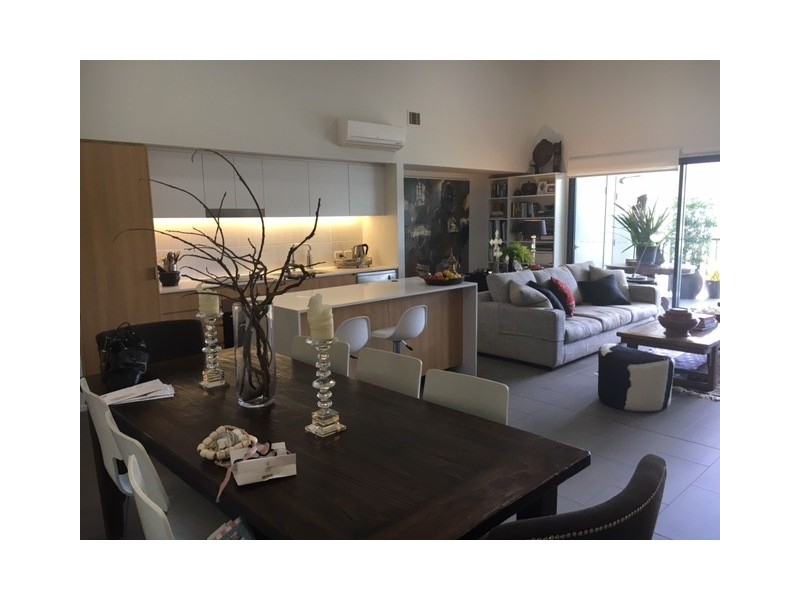 21/2 Garden Terrace, Newmarket QLD 4051