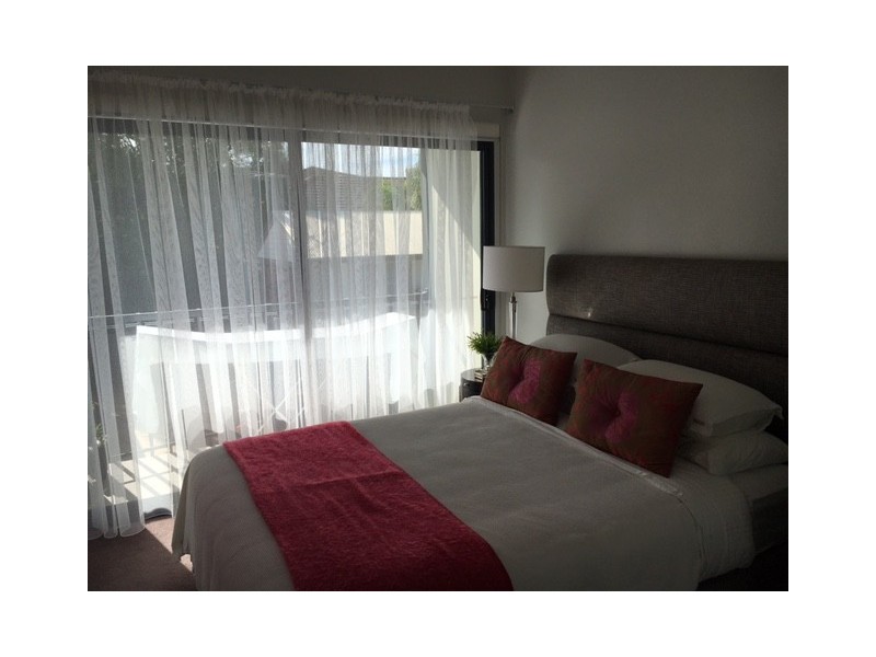 21/2 Garden Terrace, Newmarket QLD 4051