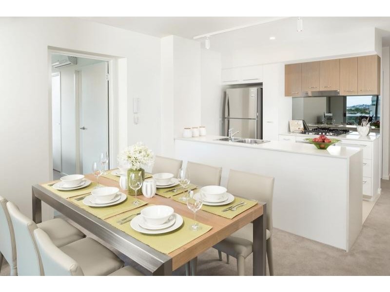 511/11-17 Lytton Road, East Brisbane QLD 4169