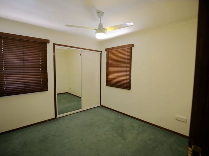 8 Firelight Street, Sunnybank Hills QLD 4109