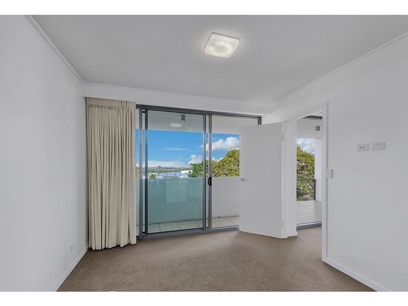 606/15-23 Parkland Street, Nundah QLD 4012