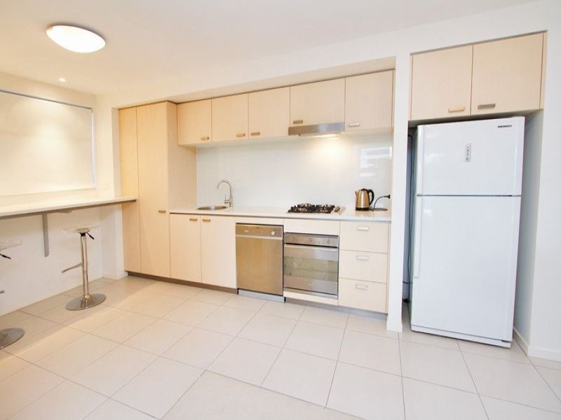 12/15 Walsh St, Milton QLD 4064