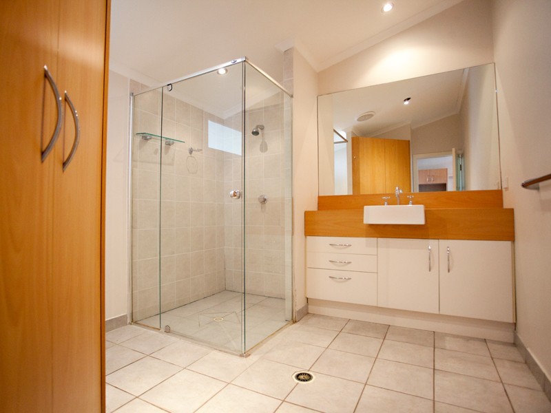 10 CROSS STREET, New Farm QLD 4005