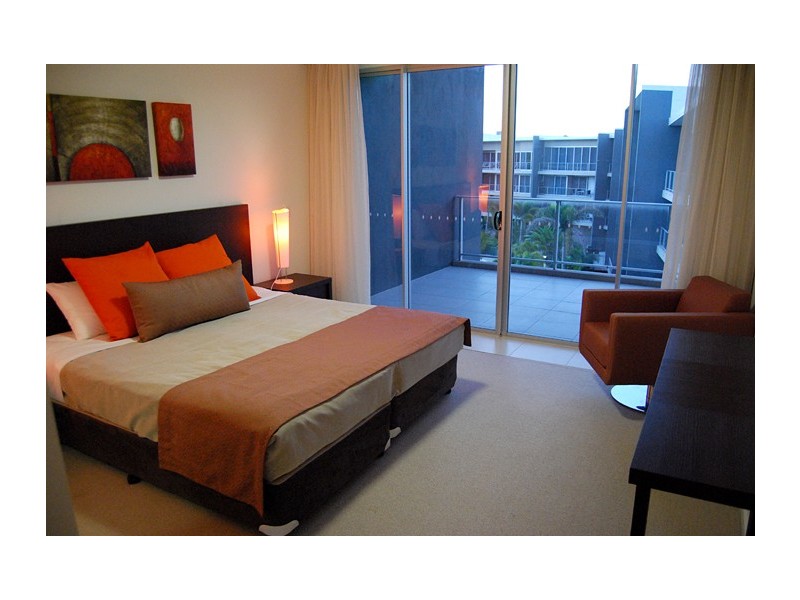 2406/2 Activa Way, Hope Island QLD 4212