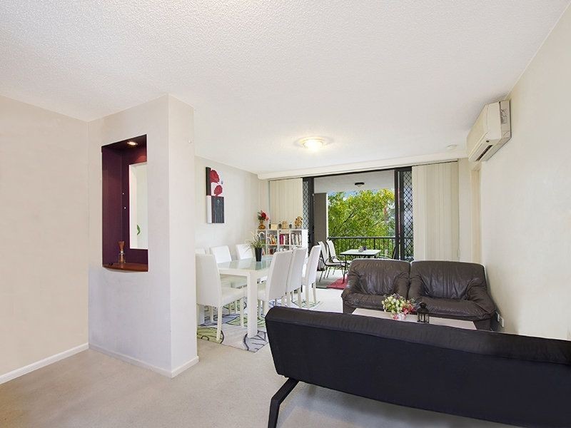 61/7 Landsborough Terrace,, Toowong QLD 4066