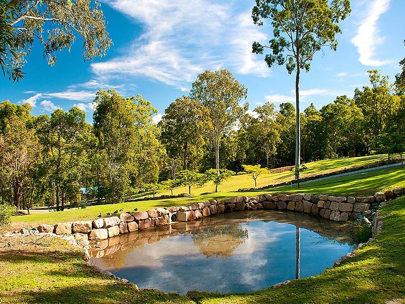 6 The Spur, Worongary QLD 4213