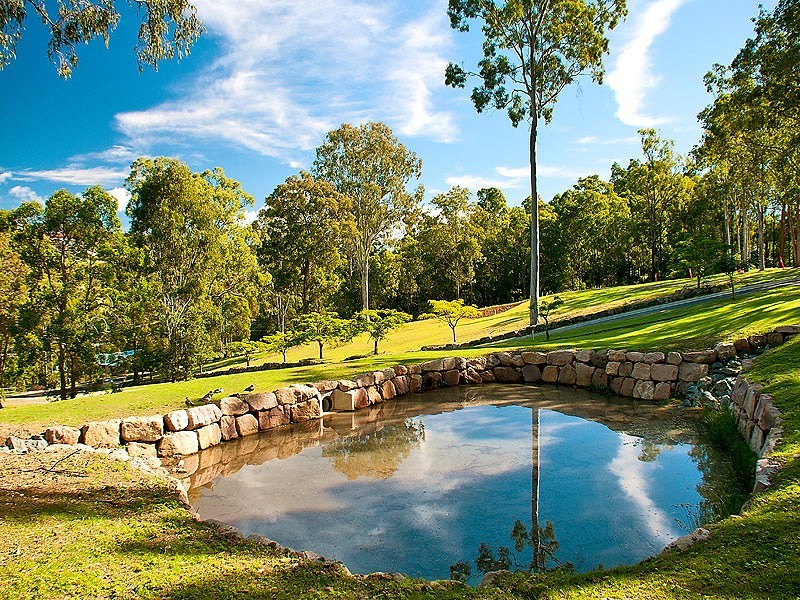 6 The Spur, Worongary QLD 4213