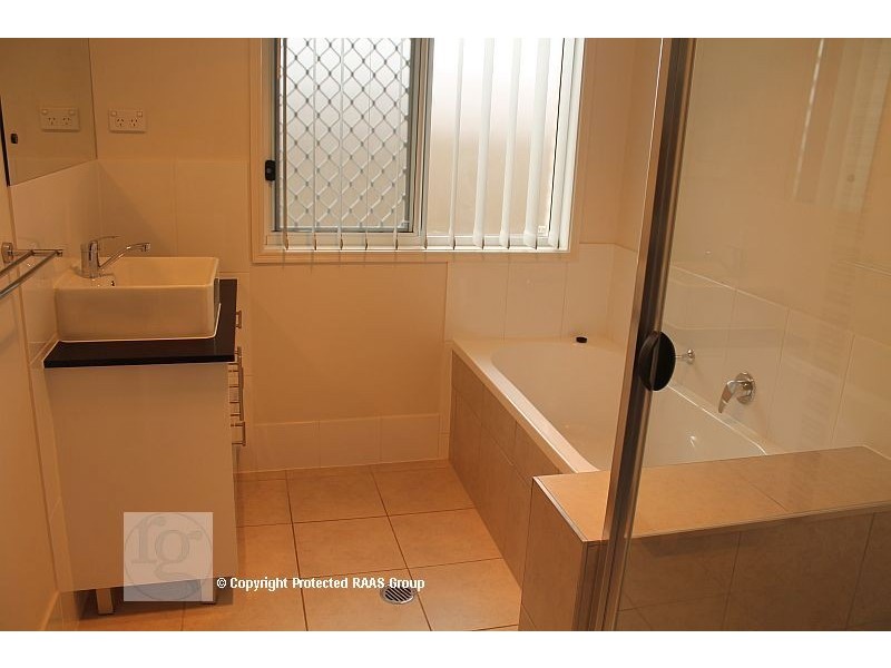 8 Altona Street, Pimpama QLD 4209