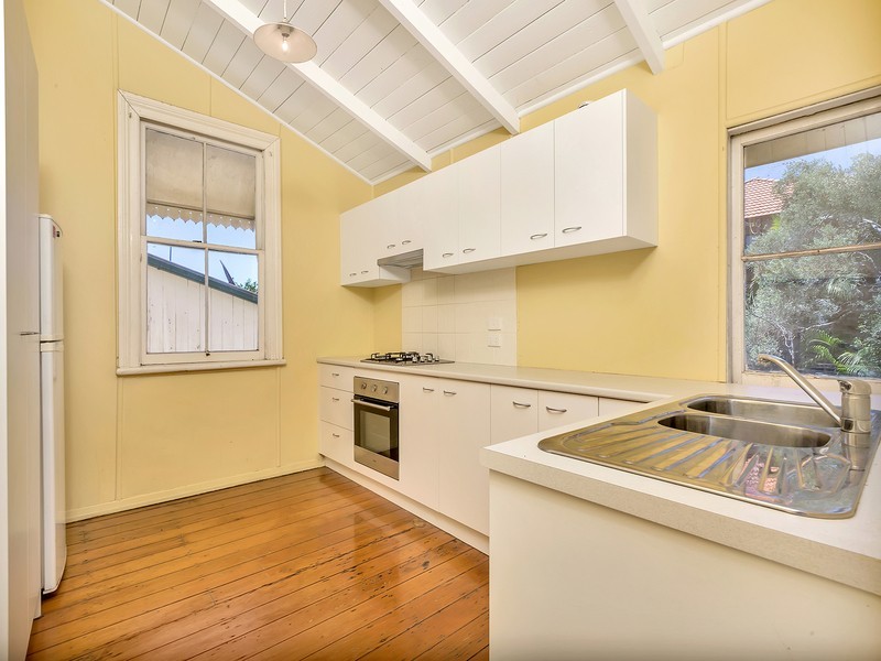 69A/69 A Brighton Road, Highgate Hill QLD 4101