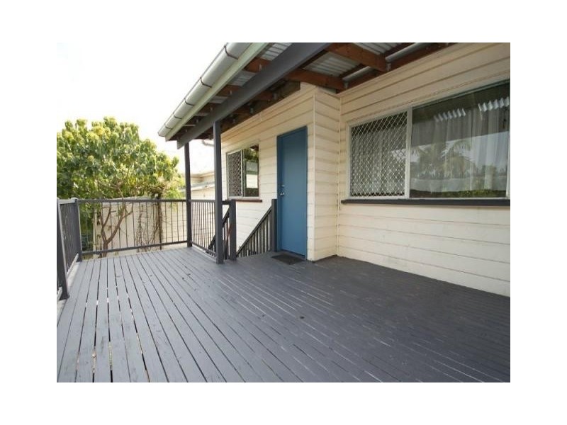 55 A Cleveland Street, Greenslopes QLD 4120