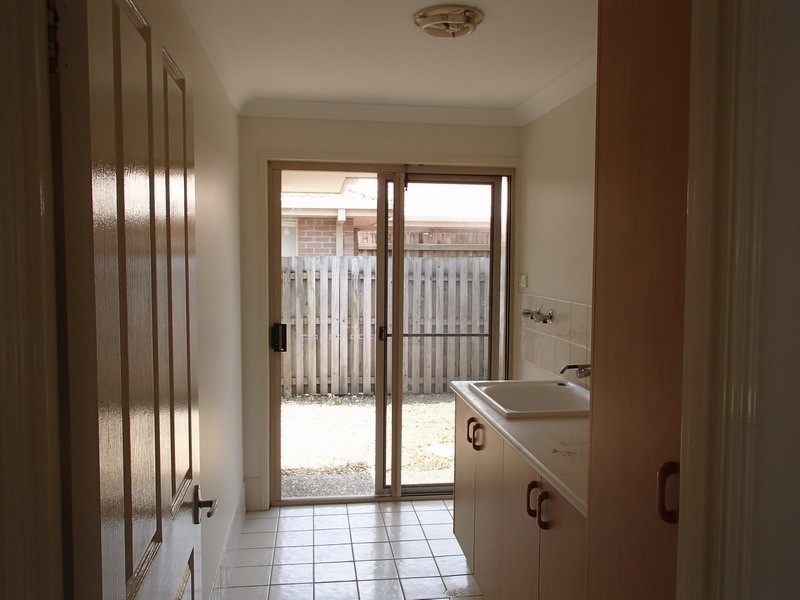 16 Daryl Drive, Varsity Lakes QLD 4227