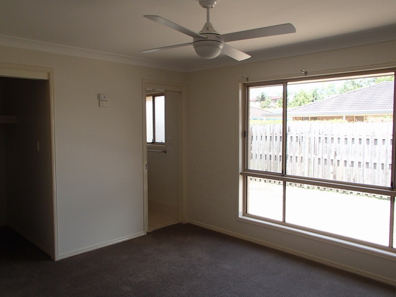 16 Daryl Drive, Varsity Lakes QLD 4227