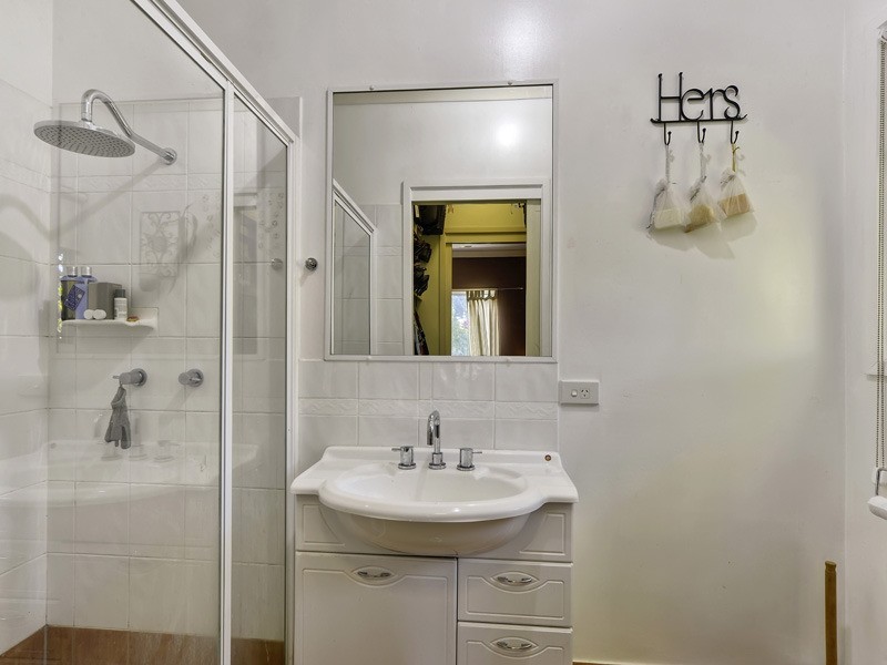 70 Norman Street, Wavell Heights QLD 4012