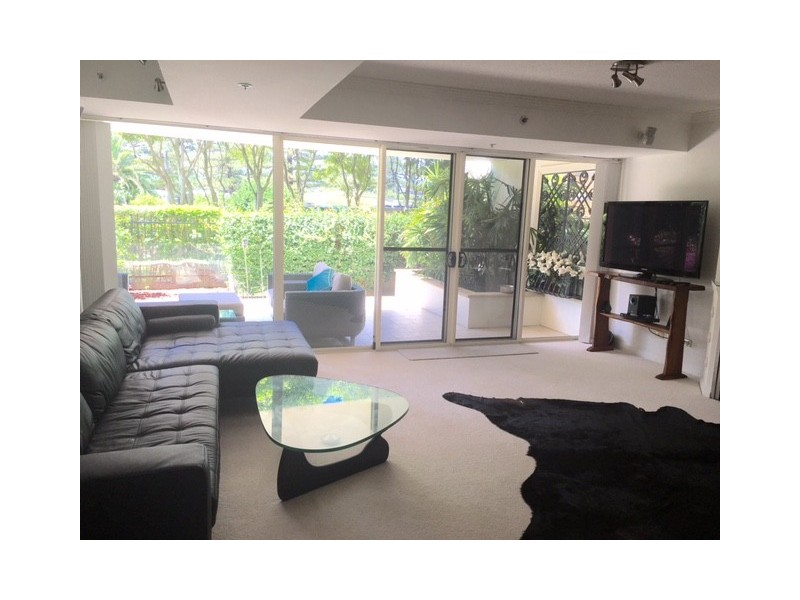 1002/1 Lennie Avenue, Main Beach QLD 4217