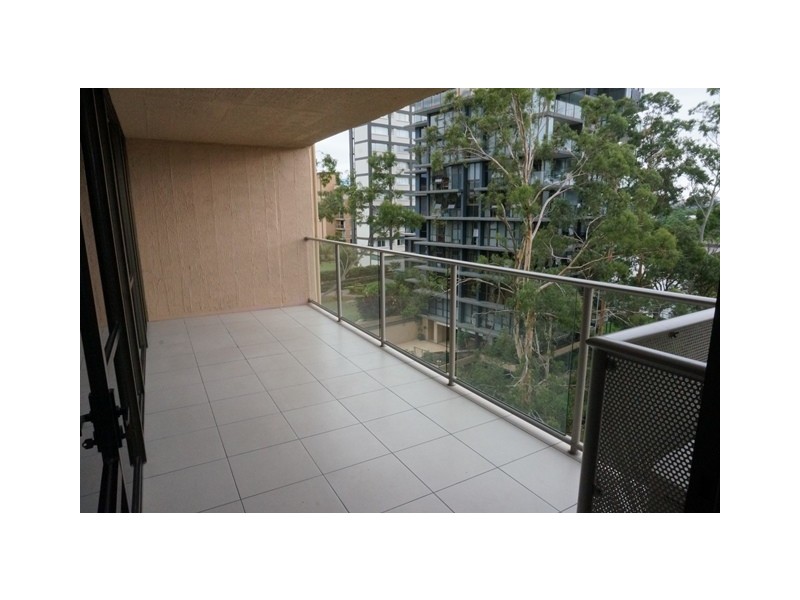 18/72 Sandford Street, St Lucia QLD 4067