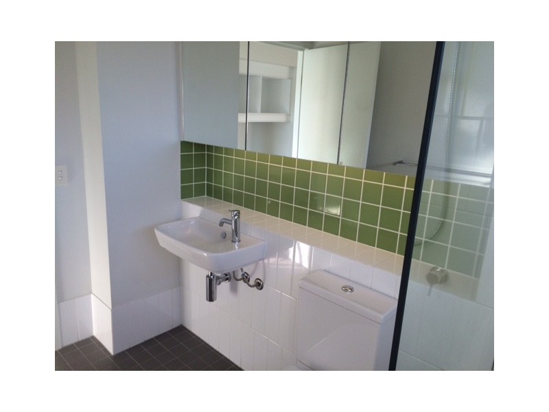 25/2 Garden Terrace, Newmarket QLD 4051