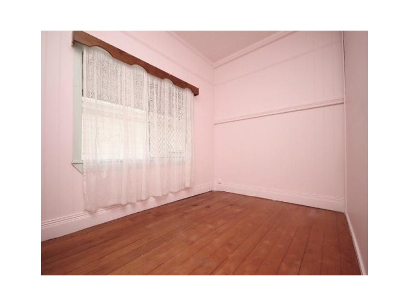 55 Cleveland Street, Greenslopes QLD 4120