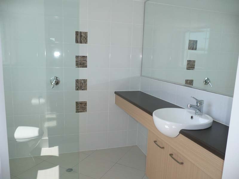 48/10 Grand Parade, Kawana Island QLD 4575