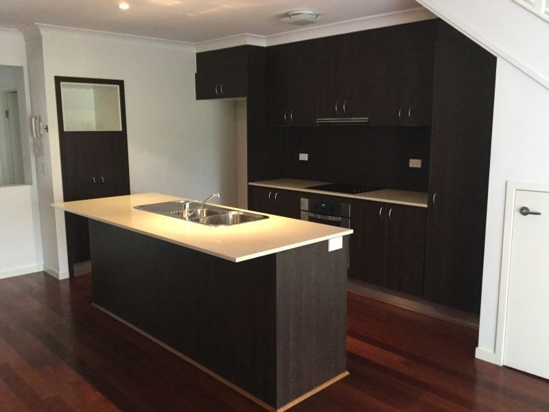 Biggera Waters QLD 4216