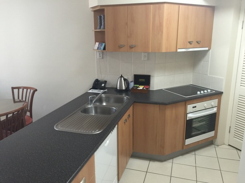 2016/2633 Gold Coast Highway, Broadbeach QLD 4218