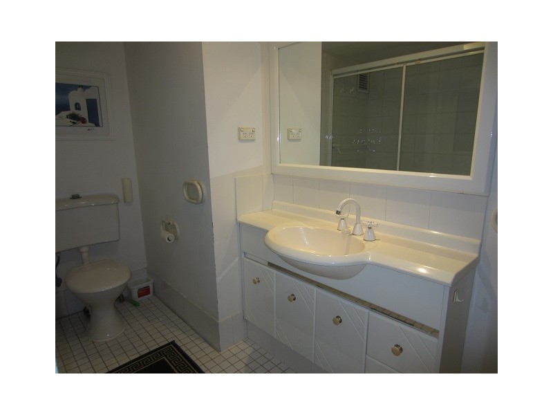 905/70 REMEMBRANCE DVE, Surfers Paradise QLD 4217