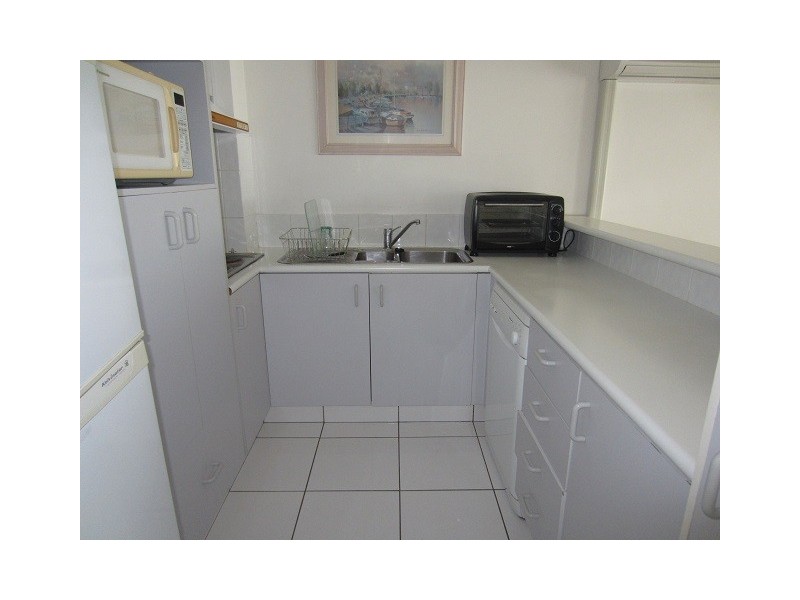 905/70 REMEMBRANCE DVE, Surfers Paradise QLD 4217