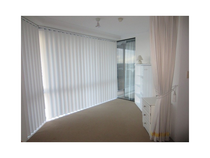 905/70 REMEMBRANCE DVE, Surfers Paradise QLD 4217