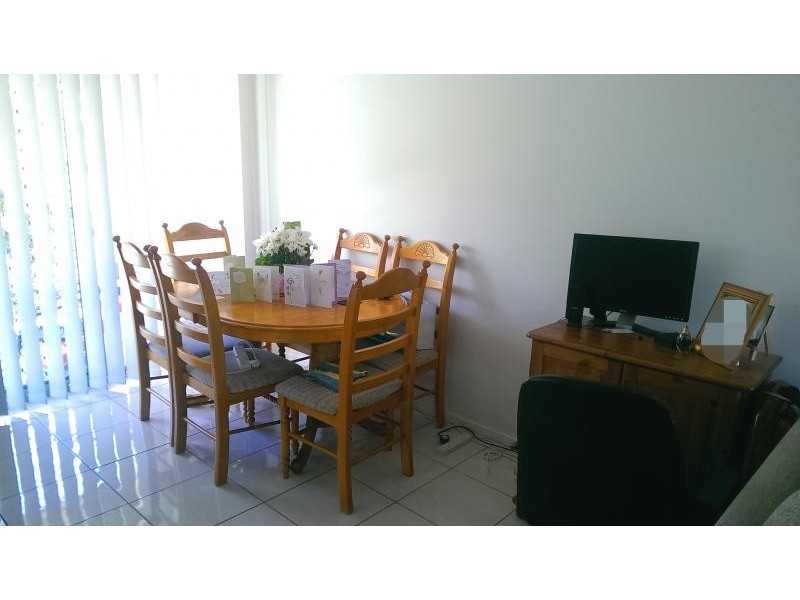 99 Peverell Street, Hillcrest QLD 4118