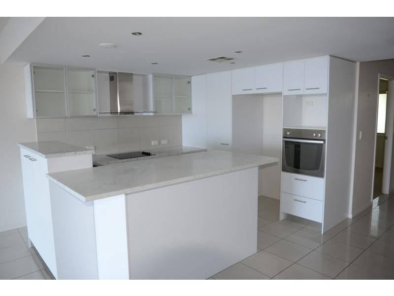 22/51 Grand Parade, Kawana Island QLD 4575