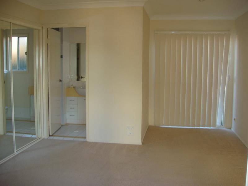 27/19 Yaun Street, Coomera QLD 4209
