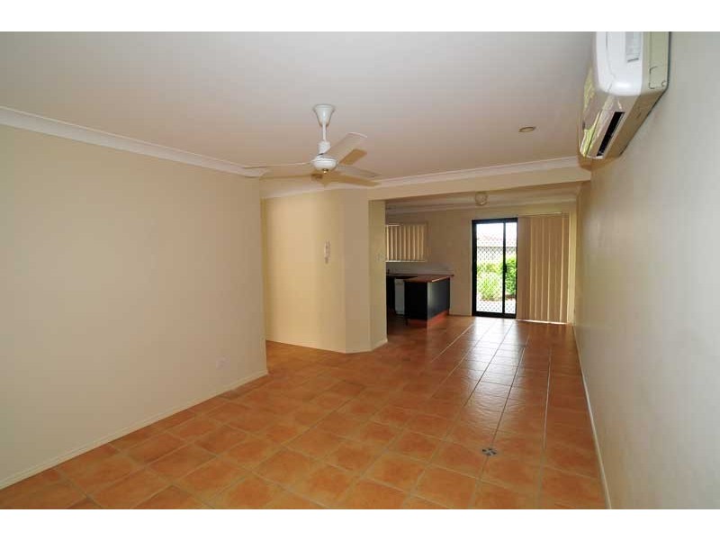 725 Gowan Road, Calamvale QLD 4116