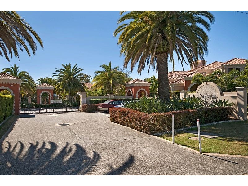 38/7 Elliott St, Surfers Paradise QLD 4217