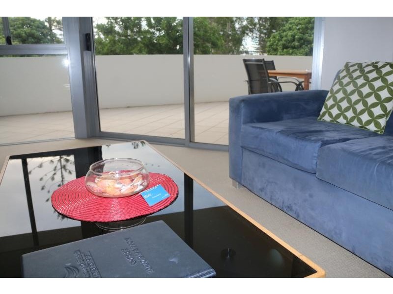 102/89 Landsborough Avenue, Scarborough QLD 4020