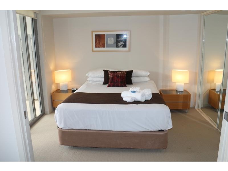 102/89 Landsborough Avenue, Scarborough QLD 4020