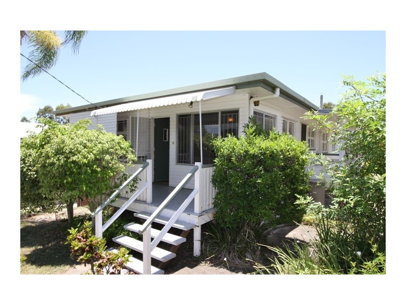 30 Curwen Tce, Chermside QLD 4032
