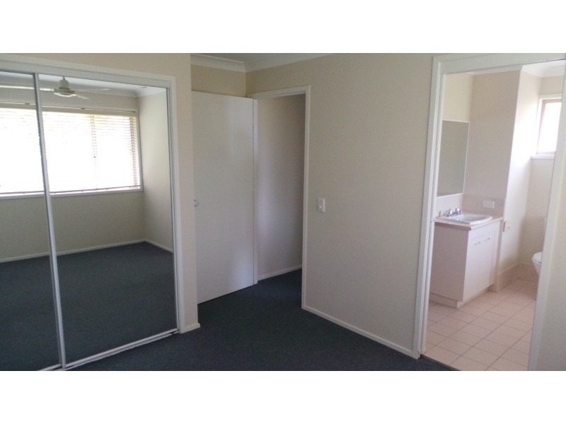 A/757 Ashmore Road, Ashmore QLD 4214