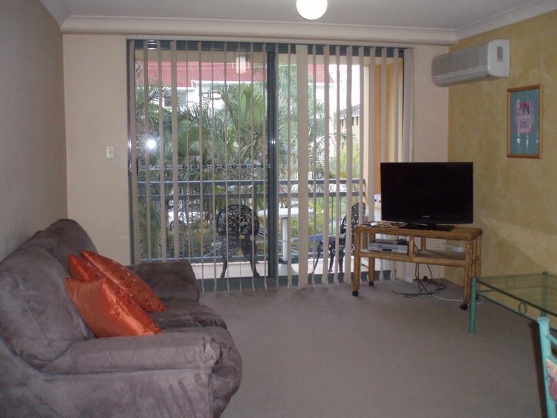 23/10 Genoa Street, Surfers Paradise QLD 4217