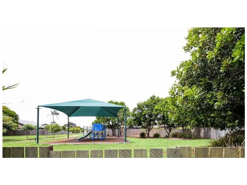 2 Jasmin Circuit, Bokarina QLD 4575